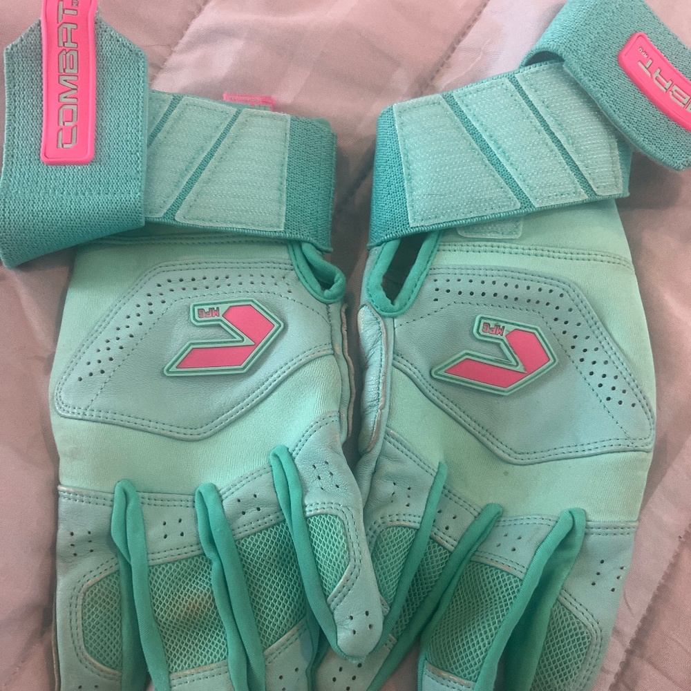 Combat Batting Gloves